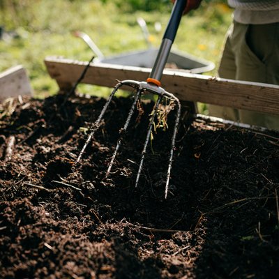 Fiskars compost fork discount