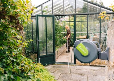 Geka Automatische Wand-Schlauchbox K25 im GRUBE Shop