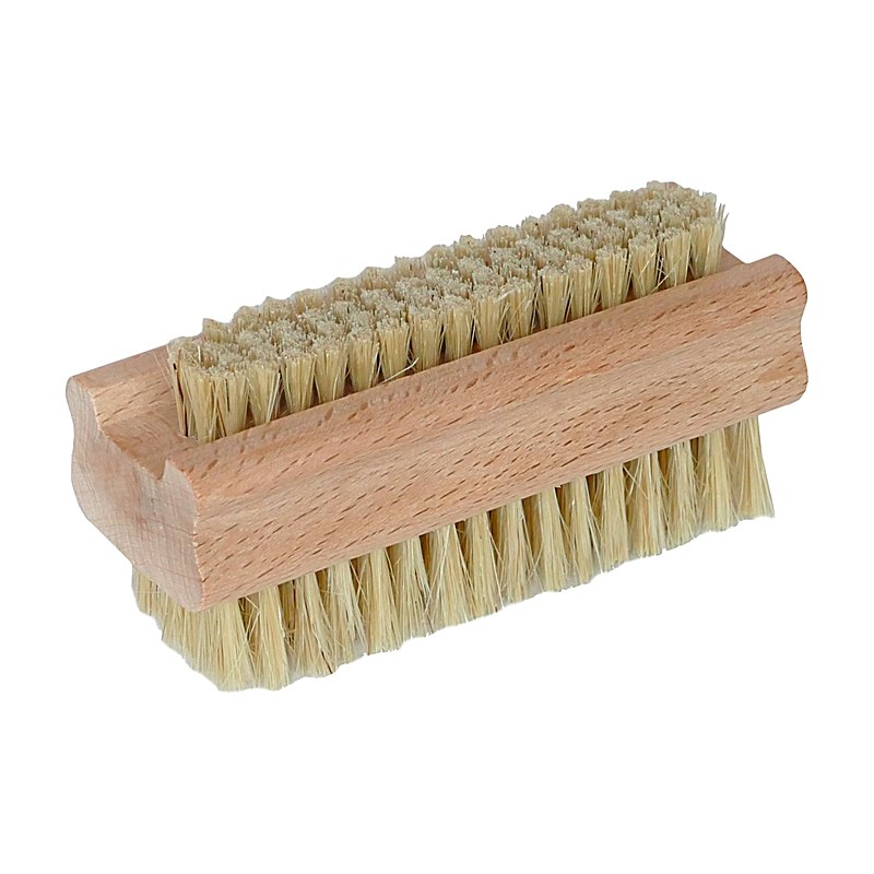 Georgi Nagelbürste