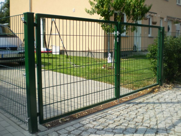Zweiflügliges Doppelstabmatten-Tor