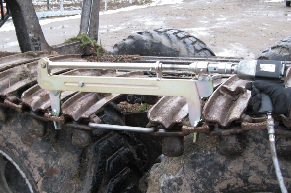 Mechanical Tensioner for Tracks